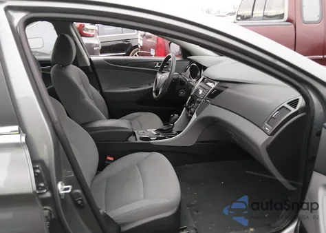 2013 Hyundai Sonata Gls z USA, uszkodzony, nr VIN 5NPEB4AC4DH756584